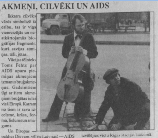 Latvijas oficiālais laikraksts “Latvijas Vēstnesis” raksta par AIDS upuru piemiņas vietas atklāšanu Rīgas Stacijas laukumā.