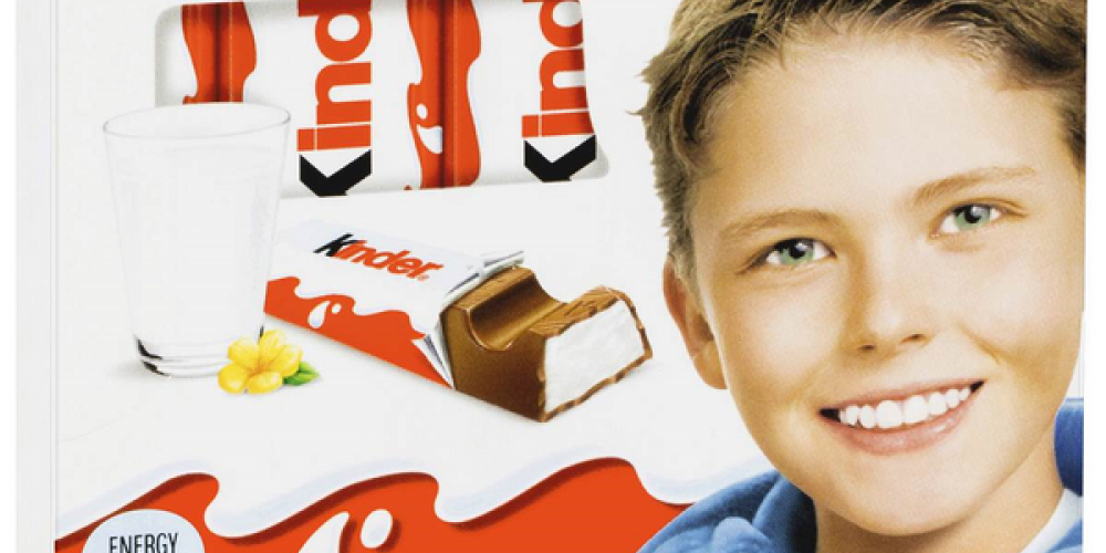Было - стало: как сейчас выглядит мальчик с обертки шоколада Kinder Chocolate