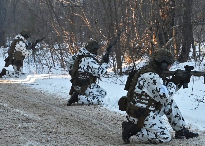 Vairums vāciešu neatbalstot ieroču piegādes Ukrainai