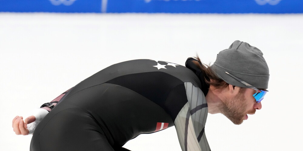 Latvijas ātrslidotājs Haralds Silovs