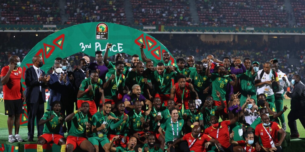 Kamerūnas futbolisti atspēlē trīs vārtu deficītu un izcīna bronzu Āfrikas Nāciju kausā