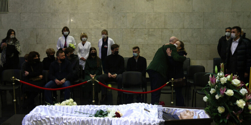 Названа причина отсутствия дочери Леонида Куравлева на его похоронах