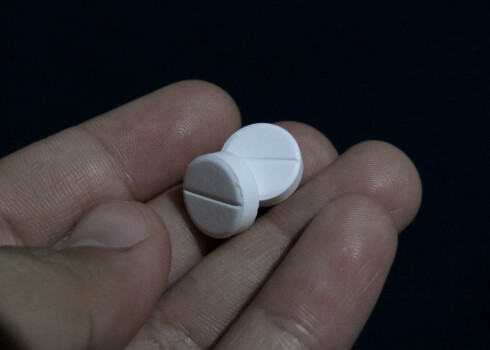 Britu pētījums atklāj, ko cilvēkam var nodarīt ilgstoši lietots paracetamols