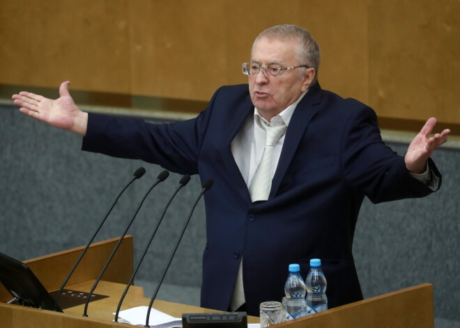 Жириновского подключили к ИВЛ