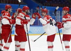 Dānijas hokejisti olimpisko debiju sāk ar lielu uzvaru pār čehiem