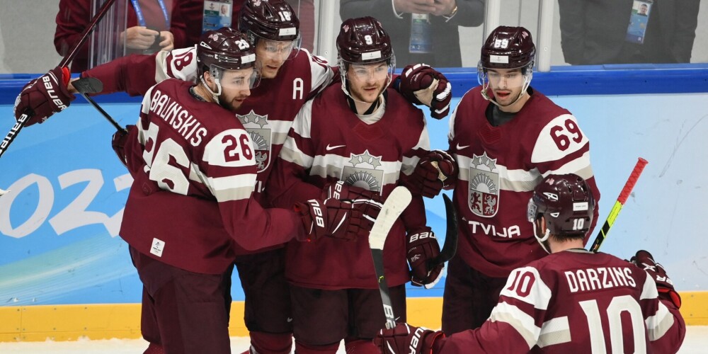 Latvijas hokeja izlase no 0:3 samazināja deficītu līdz 2:3, bet pēdējās sekundēs Uvis Jānis Balinskis varēja panākt arī izlīdzinājumu.