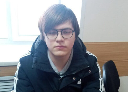 Krievijā skolniekam piespriež 5 gadu cietumsodu, jo datorspēlē grasījies uzspridzināt FDD ēku