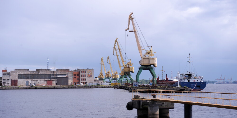 Saeima pieņem grozījumus par Ventspils un Rīgas ostu pārvaldības modeļa maiņu