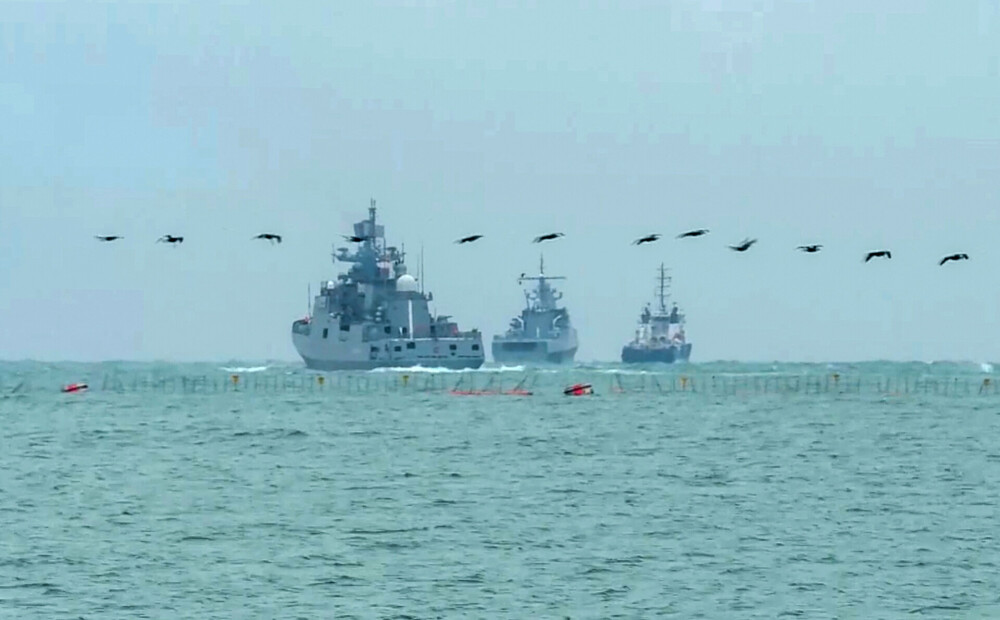Krievija sāk karaflotes manevrus Melnajā jūrā