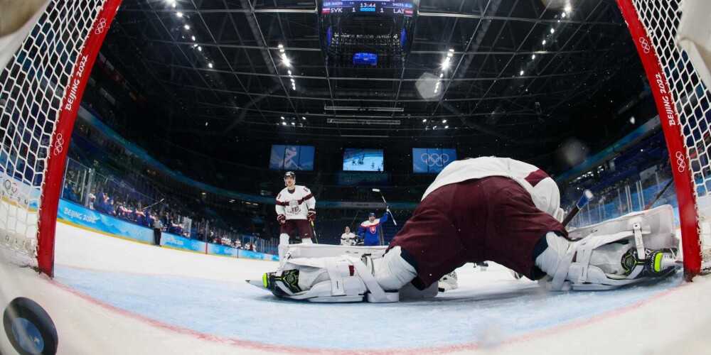 Latvijas hokeja izlasei neizdodas izglābties; zaudējums arī pret Slovākiju