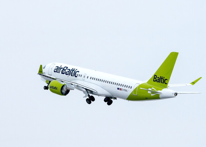 No Ukrainas uz Latviju nokļūt grib daudzi. "airBaltic" izziņo papildu lidojumus