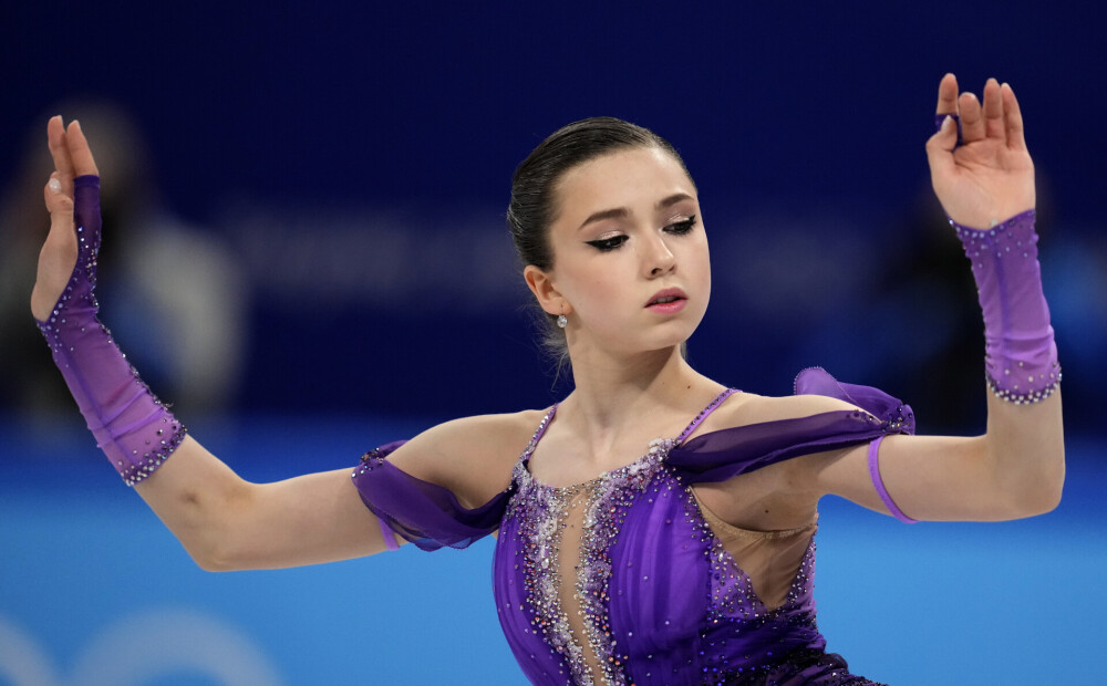 Dopinga skandālā ierautā Vaļijeva uzvar Pekinas olimpisko spēļu daiļslidošanas īsajā programmā