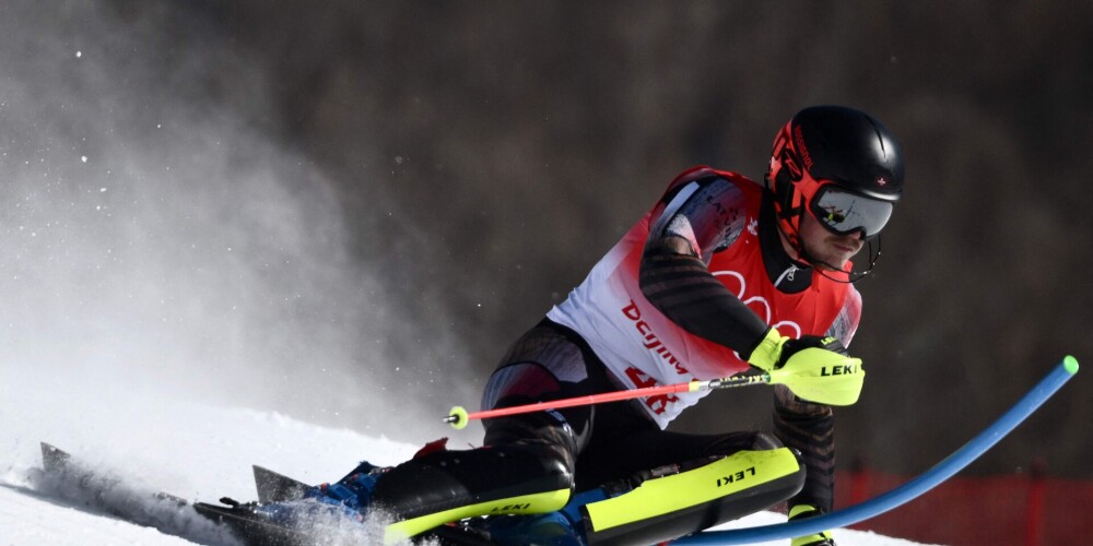 Miks Zvejnieks nesasniedz finišu pirmajā braucienā slalomā