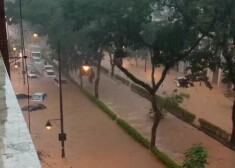 Apokaliptiski kadri no Brazīlijas: spēcīgās vētrās pie Riodežaneiro 94 bojāgājušie