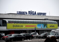 В Рижском аэропорту из-за дыма в самолете эвакуированы 18 человек