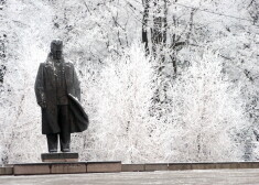 Andreja Upīša vārds kļuvis par “karstu kartupeli” vairākām pilsētām, kurās vēl joprojām atrodas šī padomju Latvijas valstsvīra vārdā nosauktās ielas.