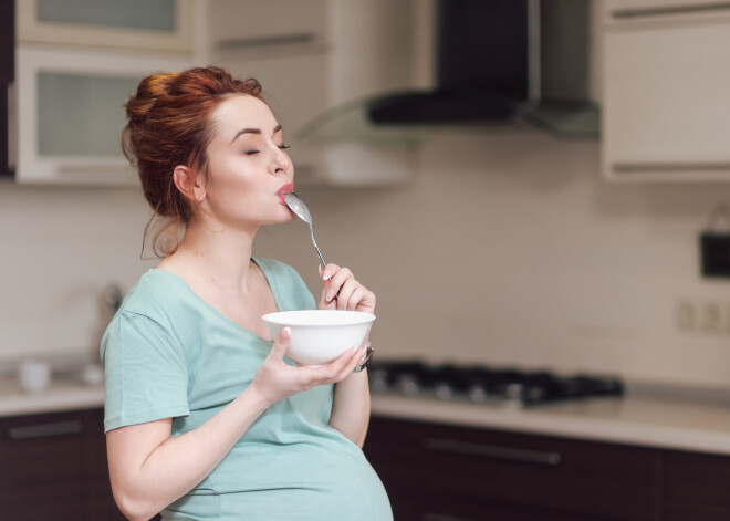 Produkti, kurus grūtniecības laikā noteikti nevajadzētu ēst