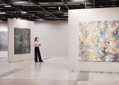 FOTO: “Rīgas mākslas telpā” līdz 7. aprīlim skatāma Māra Čačkas personālizstāde “Neirotaciņas”
