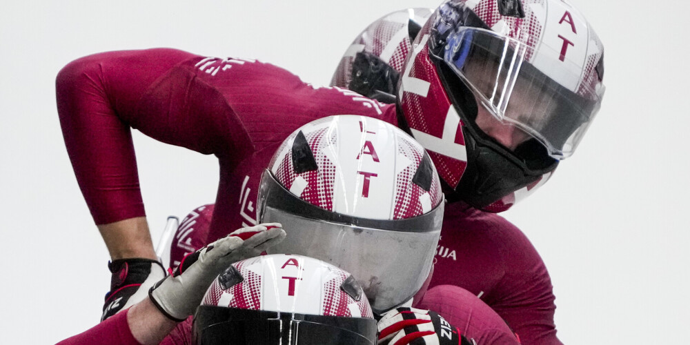 Pekinas spēlēs sacensības četriniekos beigs Latvijas bobslejisti, un 30 kilometru slēpošanā startēs Eiduka un Bendika