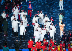 FOTO: Pekinā svinīgi noslēgušās XXIV Ziemas olimpiskās spēles