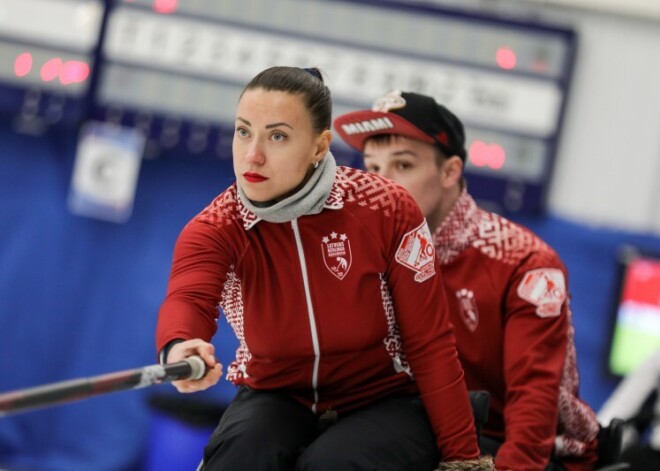 Ziemas paralimpiskajās spēlēs Latvijas karogu nesīs Rožkova un Briedis