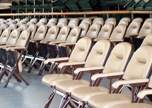 "Dzintaru koncertzāles" krēslu lieta: Jūrmalas dome neizpratnē par VID aprēķiniem