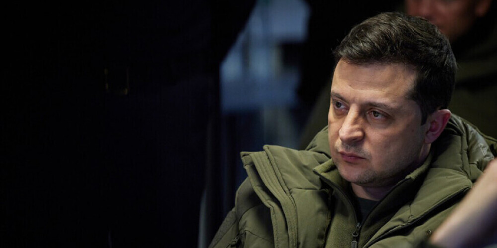 "Mums vajag paaugstināt Ukrainas karaspēka gatavību," Zelenskis paziņo par rezervistu iesaukšanu armijā