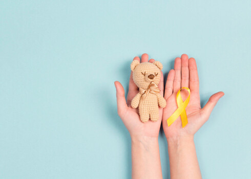 Pazīmes, kas liecina par onkoloģisku saslimšanu bērnam, un kādas ir ārstēšanas iespējas Latvijā