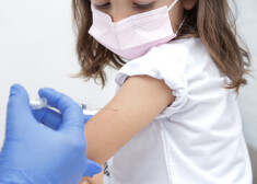 EZA rekomendē apstiprināt "Moderna" vakcīnas pret Covid-19 lietošanu 6-11 gadus veciem bērniem