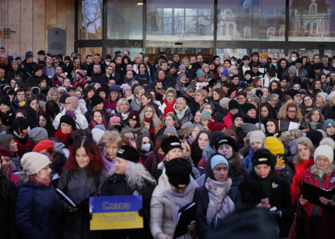 25. februārī, Kronvalda parkā norisinājās koncerts "Ukrainas brīvībai", kurā Latvijas mūziķi un Dziesmu un deju svētku kustības dalībnieki – kori, pūtēju orķestri, tautas deju kolektīvi un folkloras kopas – veltīja savus priekšnesumus Ukrainas atbalstam.