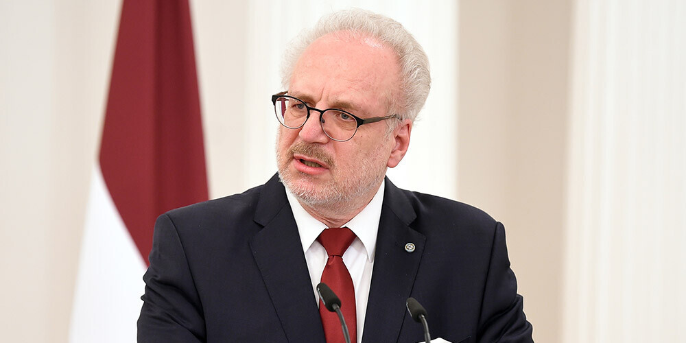 Valsts prezidents norāda, ka Latvijai ir jāpalielina izdevumi drošībai