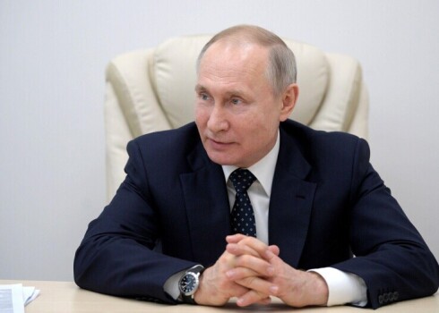 "Это путь к деградации": российские депутаты просят Путина прекратить войну