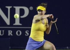 Ukrainas tenisiste Svitoļina Monterejas turnīrā sagrauj krievieti Potapovu