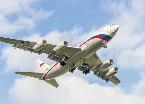 Айтишник, отследивший самолет Илона Маска, охотится за джетами Путина и олигархов