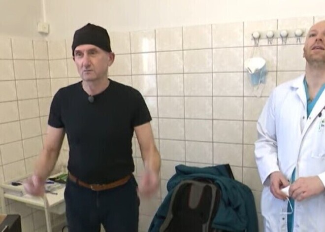 Латвийским врачам помогли с транспортом, они отправляются в Украину