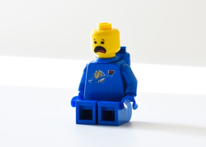 LEGO приостановила поставки в Россию