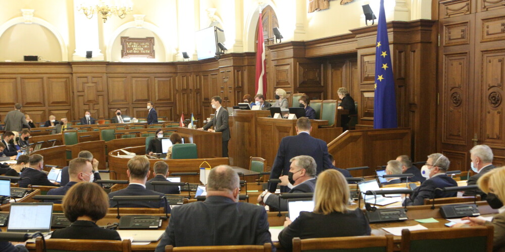 Saeima pieņem Ukrainas civiliedzīvotāju atbalsta likumprojektu