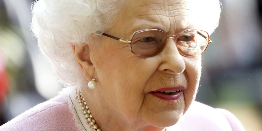 Королева Елизавета II сделала щедрое пожертвование в помощь Украине