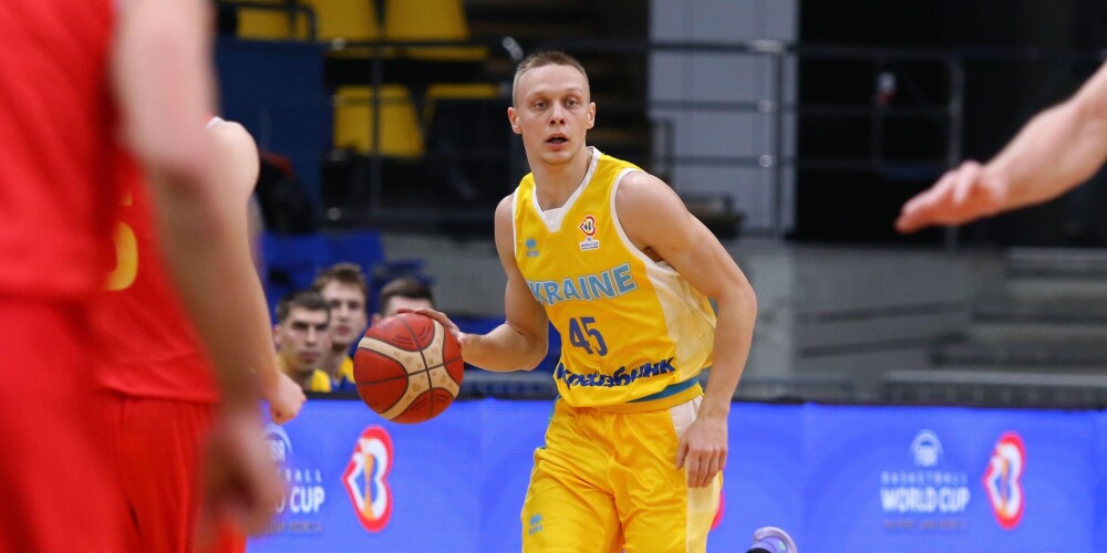 "VEF Rīga" komandai pievienojies Ukrainas izlases basketbolists