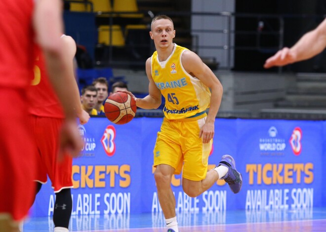 "VEF Rīga" komandai pievienojies Ukrainas izlases basketbolists