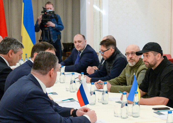 Украинские СМИ: убит член первой гомельской делегации Денис Киреев, его подозревали в госизмене