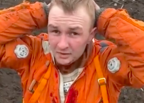 Aizturētais Krievijas armijas pilots.