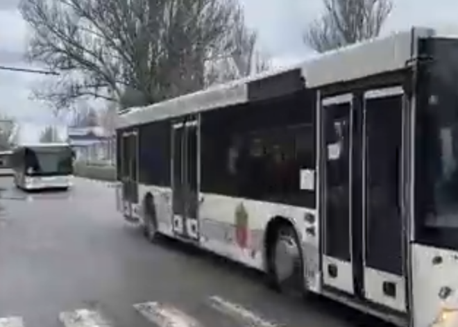 Krievu apšaudes atkal liedz evakuēt civiliedzīvotājus no Mariupoles