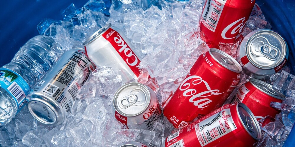 "Coca-Cola" nolemj apturēt darbību Krievijā
