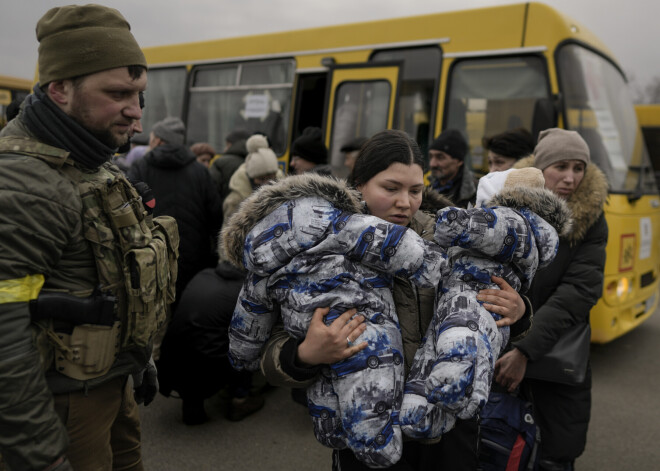 Ceturtdien Ukrainā tiks organizēti seši humānie koridori