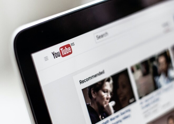 YouTube приостановил все функции монетизации для российских пользователей