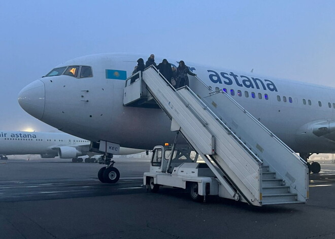 Kazahstānas "Air Astana" un Turcijas "Pegasus" uz laiku pārtrauc lidojumus uz Krieviju