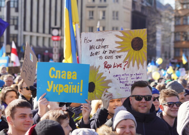 Центр госязыка не может решить, как правильно писать "Украина" по-латышски