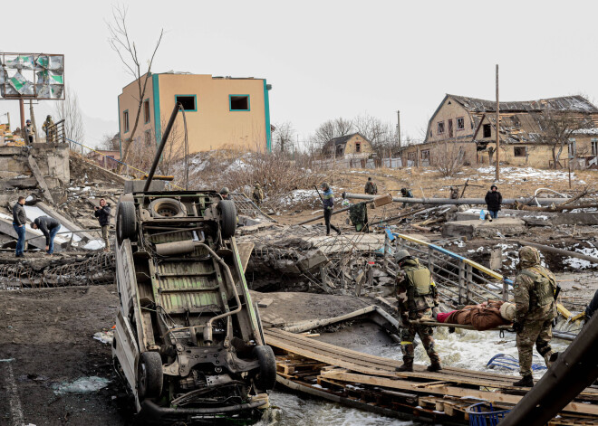 Ukraina: Krievijas dzīvā spēka zaudējumi pārsniedz 12 000