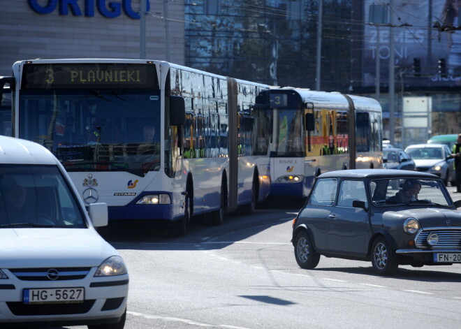 Braukšanas paradumi, kas palīdzēs ietaupīt degvielu